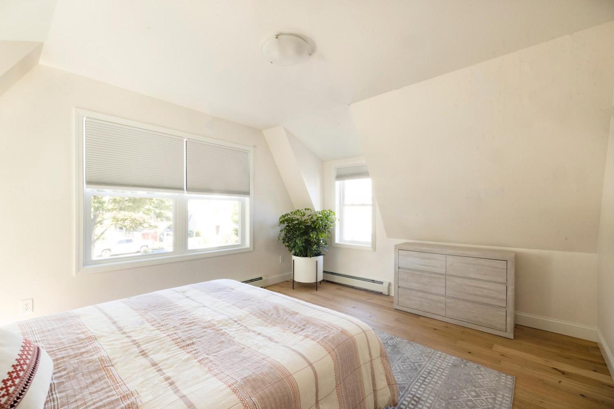 Bright 4Br Beach House, Pine Point Perfection Scarborough Exterior photo